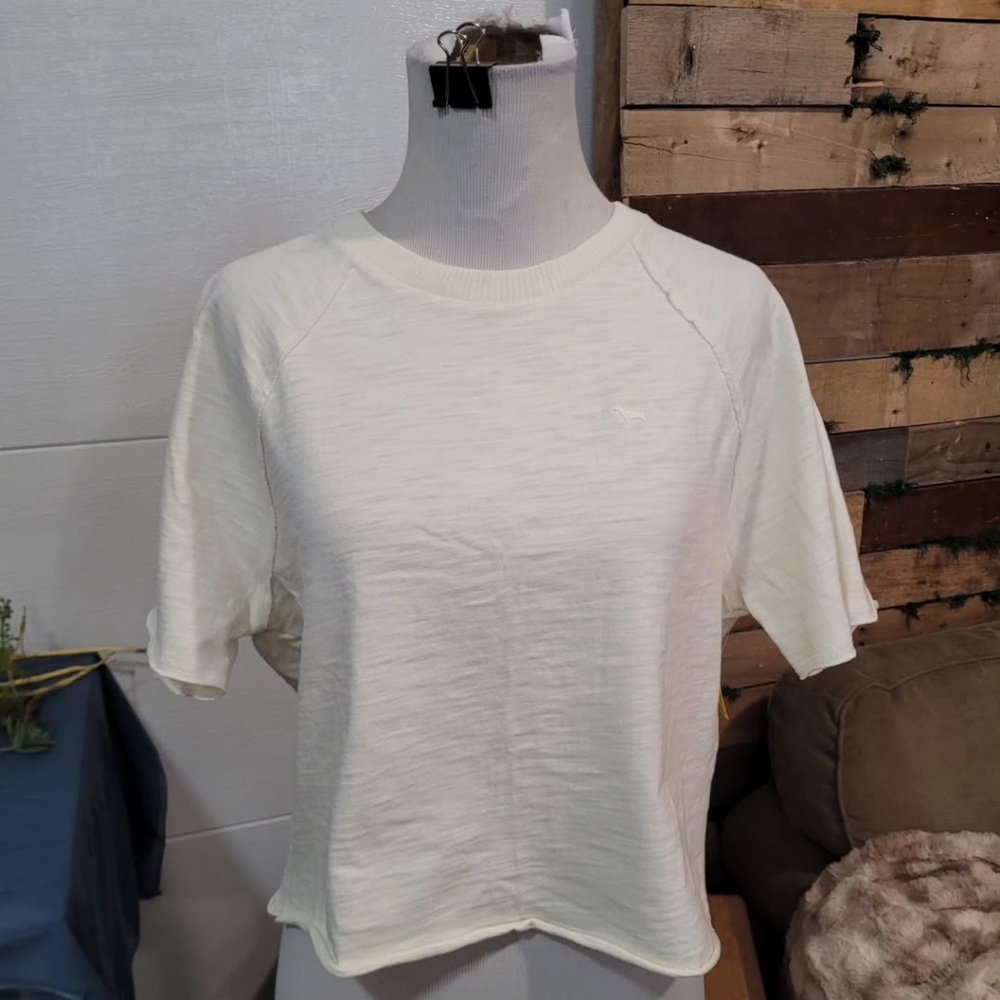 Like new cropped vs tee